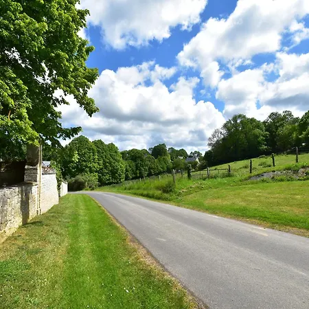 Riverside Retreat In 別荘 Lantheuil