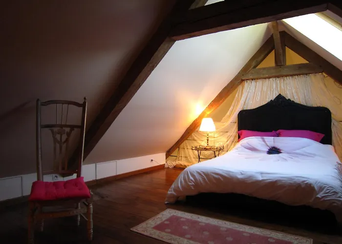 Riverside Retreat In Casa vacanze Lantheuil